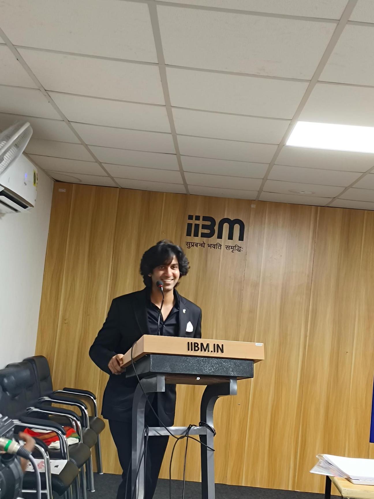 Rahul Soni Conducts “All Can Sketch” Workshop for PGDM, BBA, BCA & MAMC Students at IIBM and ZHI Patna